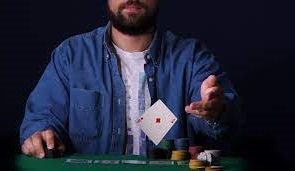 folding aces