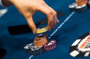 poker rules raising